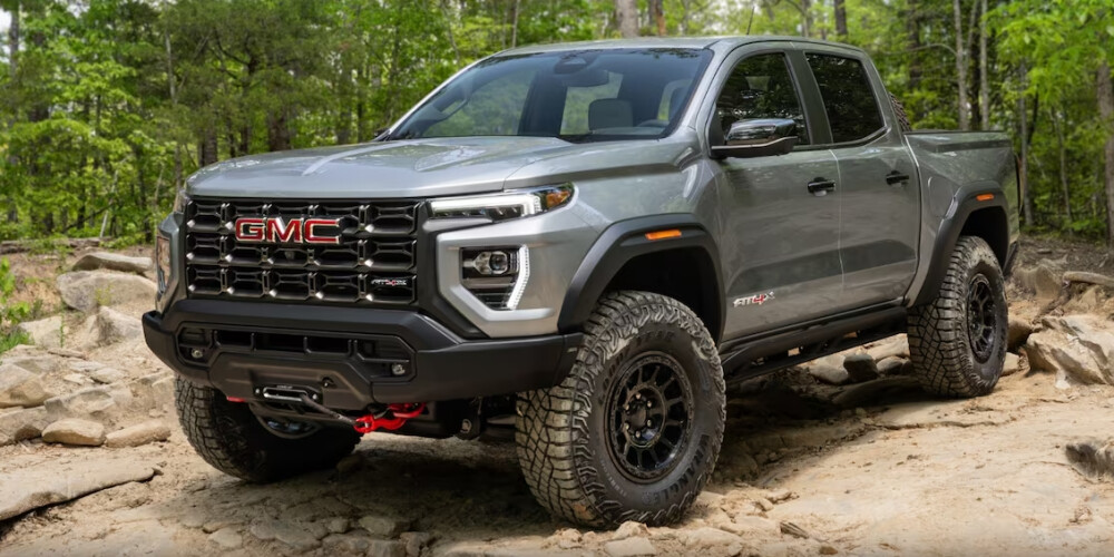 2024 GMC Canyon AT4X AEV 2024 GMC Canyon AT4X AEV